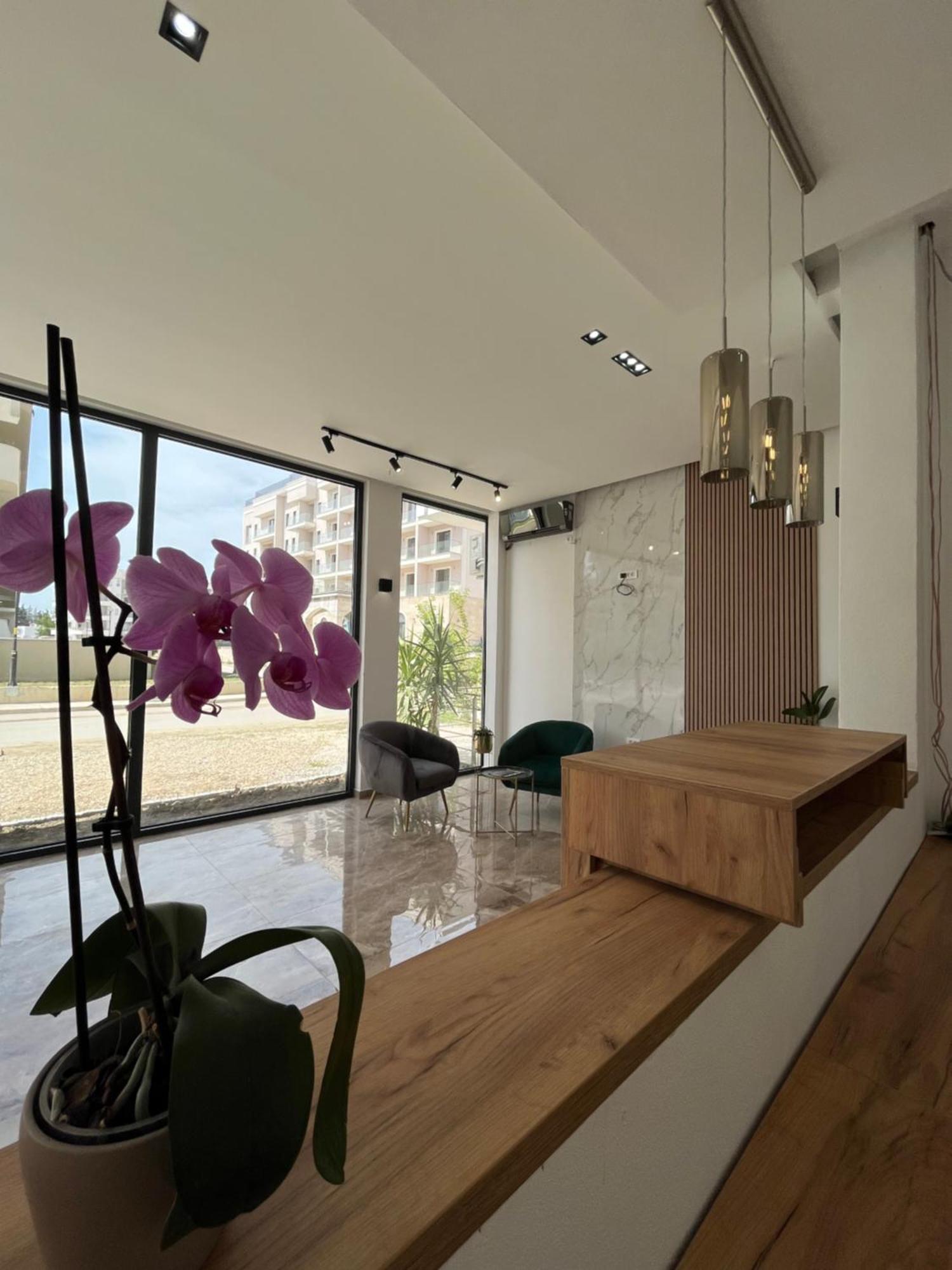 Апарт отель Supreme Luxury Улцинь Экстерьер фото